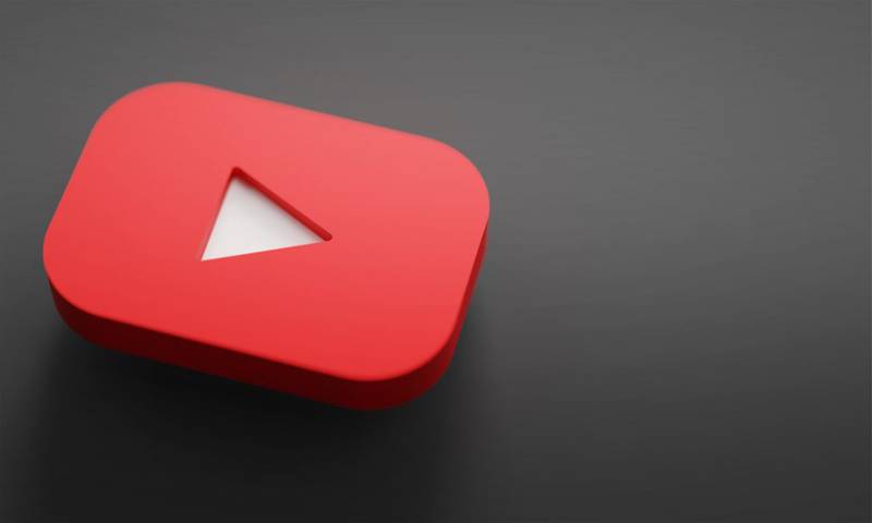 YouTube celebre sus trece años de vida con un actualización que todo mundo pedía desde hace años: la capacidad de hacer zoom a los videos.