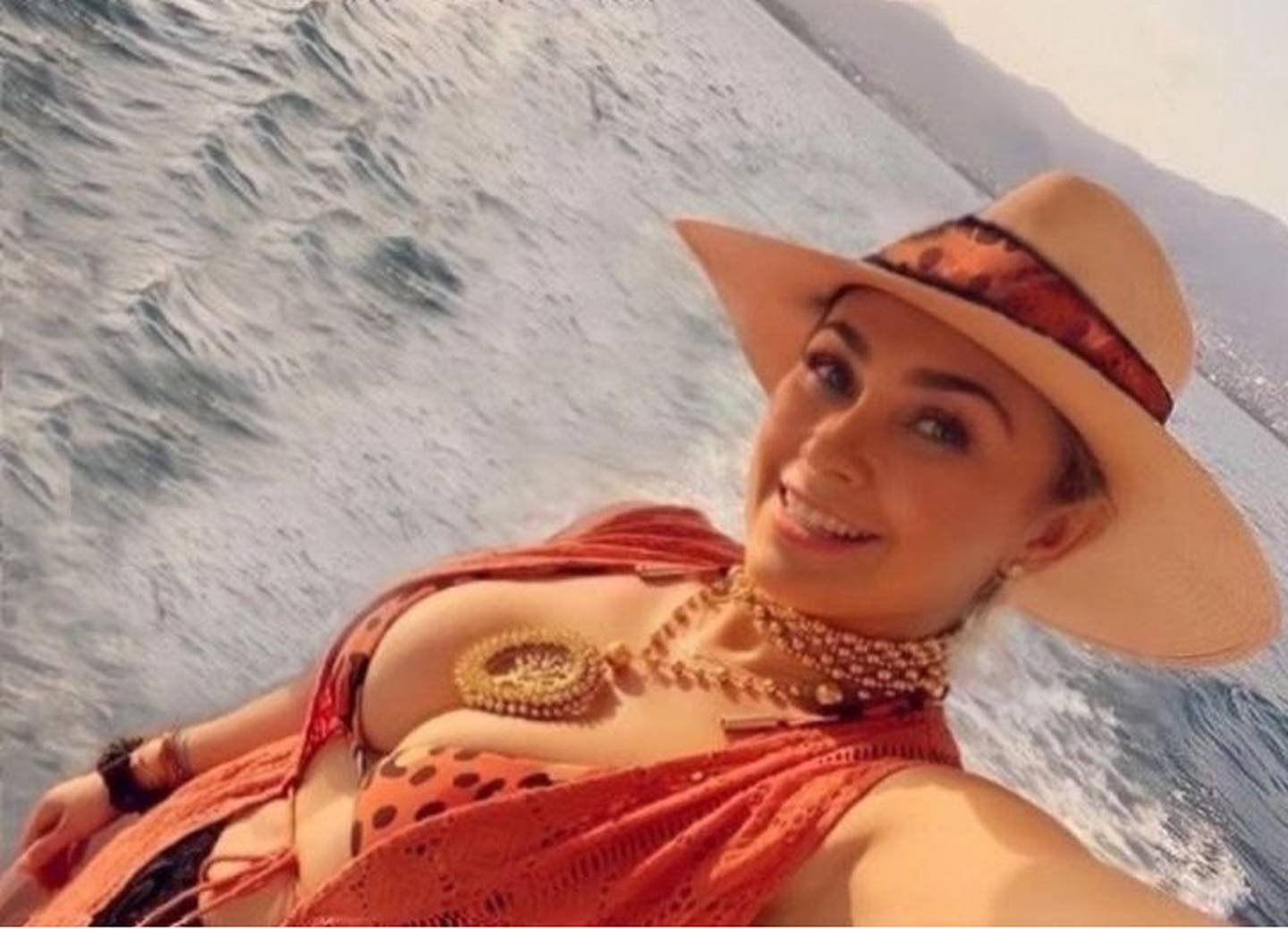 Aracely Arámbula es una de las actrices más queridas de México.