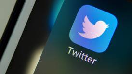 Twitter inicia prueba de nueva función que permite añadir estados a los tuits