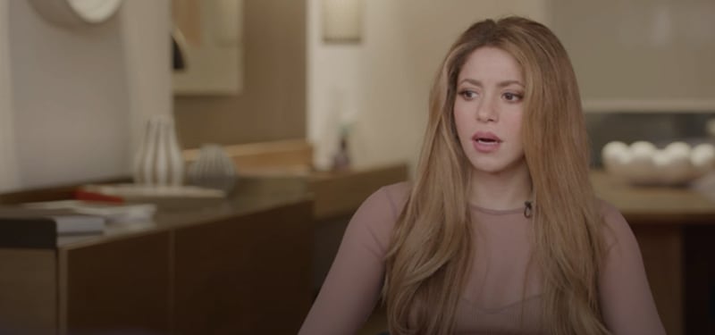 Shakira aparta su mirada cuando habla del sueño de su familia con Piqué