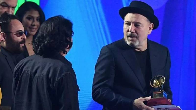 El ganador del Mejor Álbum Pop Latino en los Grammy 2023 fue el panameño Rubén Blades.