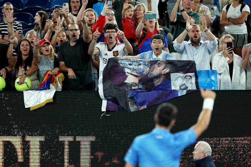 Djokovic regresó con triunfo al primer Grand Slam del año.