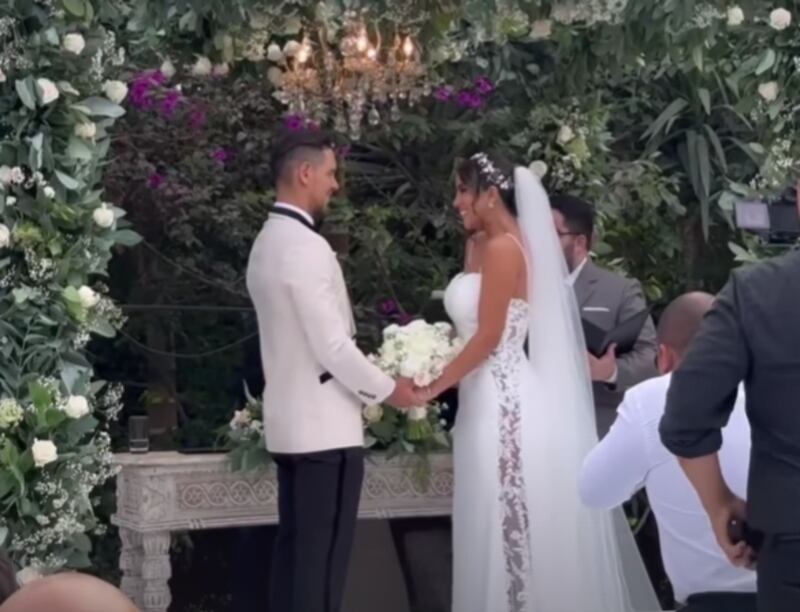 Melissa Paredes y Anthony Aranda se dieron el "sí".