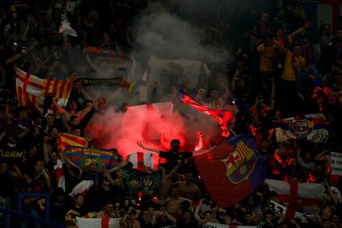 Castigo por saludo nazi y gestos de mono cierra la peor semana del Barcelona en la temporada