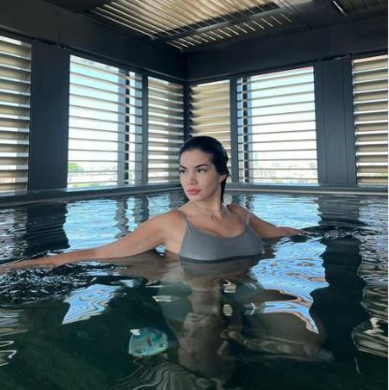 Samantha Batallanos, la modelo peruana que estuvo en un evento con el magnate Dan Bilzerian.