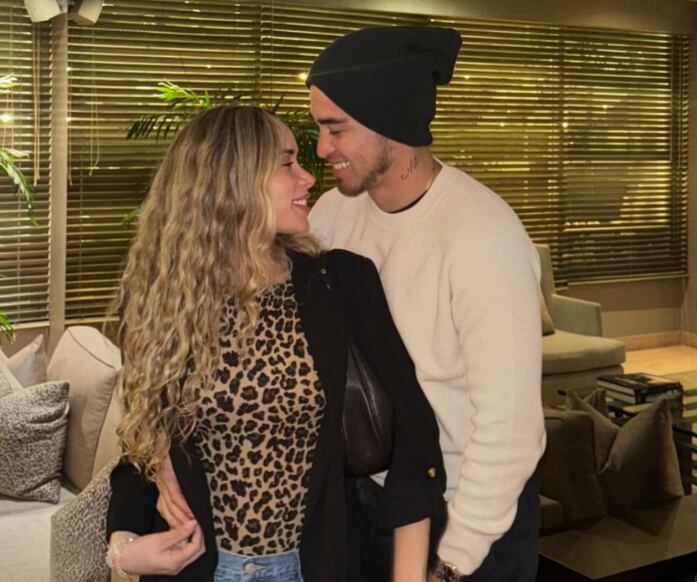Ale Venturo y Gato Cuba presumen su amor en redes.