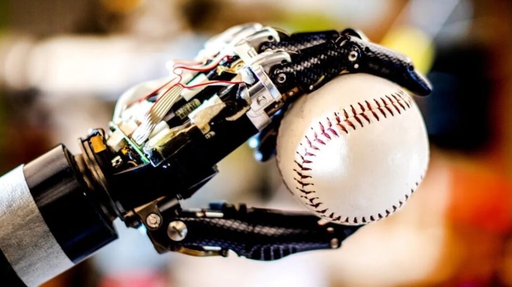 El torneo de béisbol incorporará robots al torneo.