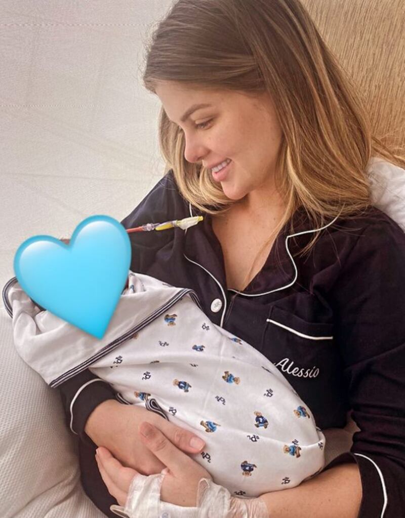 Brunella Horna da la bienvenida a su bebé Alessio.