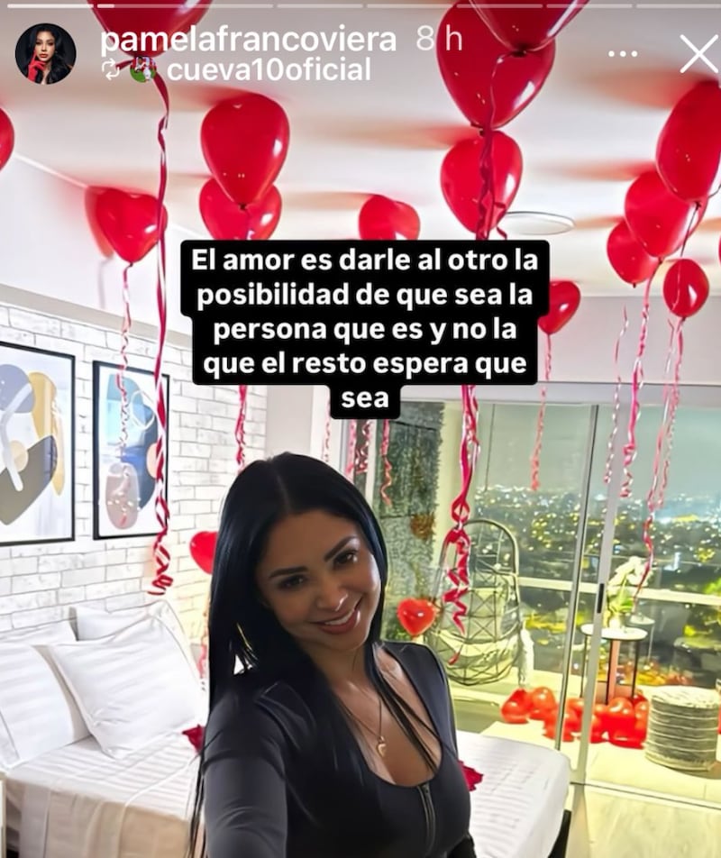 Pamela Franco comparte reflexión romántica a su galán.