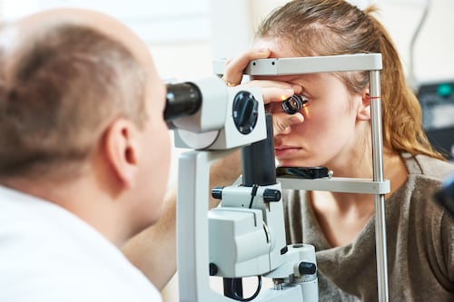 Con estos tips se pueden evitar problemas de visión prematuros